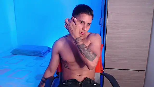 valentinosex1 online show from 09-18-25, 11:07