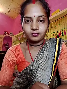 Snapshot of Hot_bbbb chatting on 04-10-26, 04:06 Hot bbbb online show from 04-10-26, 04:06