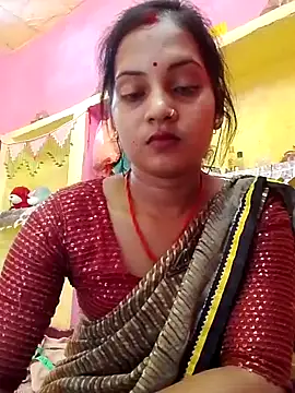 Snapshot of Hot_bbbb chatting on 05-17-26, 05:27 Hot bbbb online show from 05-17-26, 05:27