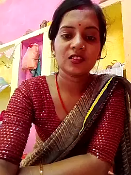 Snapshot of Hot_bbbb chatting on 05-21-26, 06:53 Hot bbbb online show from 05-21-26, 06:53