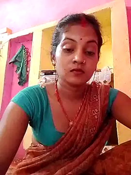 Snapshot of Hot_bbbb chatting on 05-29-26, 04:54 Hot bbbb online show from 05-29-26, 04:54