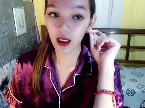 Snapshot of gorgeouswella chatting on 06-11-26, 03:59 gorgeouswella online show from 06-11-26, 03:59