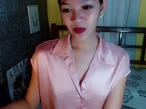 Snapshot of gorgeouswella chatting on 06-13-26, 04:38 gorgeouswella online show from 06-13-26, 04:38
