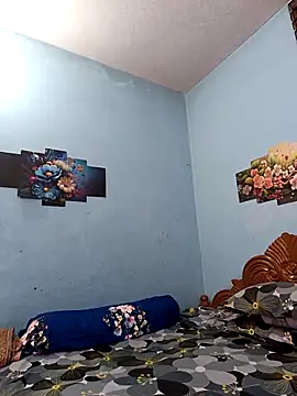 Cute Faria online show from 02-06-26, 04:28