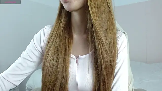 Snapshot of Alina_MissAsian chatting on 11-15-25, 09:39 Alina MissAsian online show from 11-15-25, 09:39