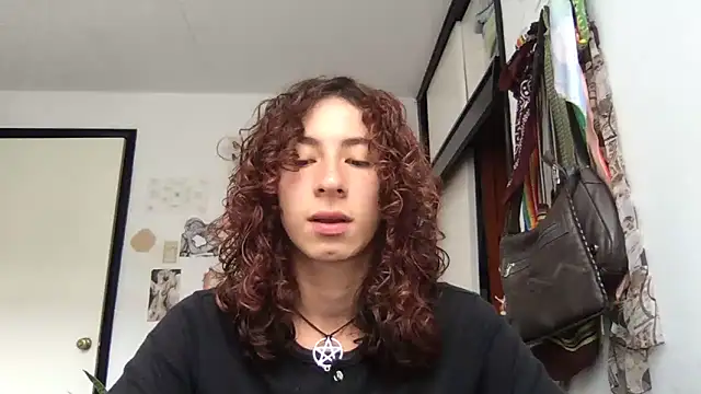 camille delrey online show from 03-27-26, 04:51