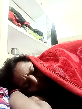 Hot crety online show from 01-08-26, 10:34