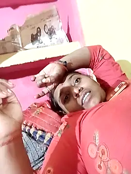 Hot crety online show from 04-14-26, 06:52