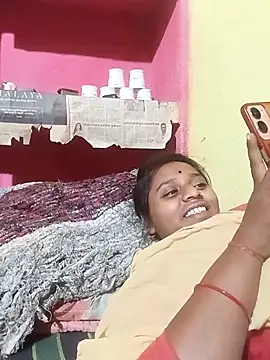 Hot crety online show from 04-23-26, 04:20