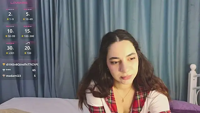 Snapshot of Still_eva chatting on 09-18-25, 09:11 Still eva online show from 09-18-25, 09:11