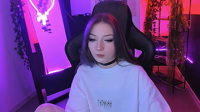 LiliLuna online show from 09-21-25, 01:24