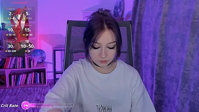 LiliLuna online show from 10-10-25, 10:47