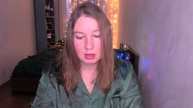 NancySanders online show from 12-22-25, 06:10