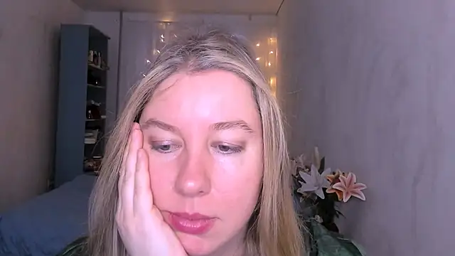 NancySanders online show from 02-07-26, 05:11