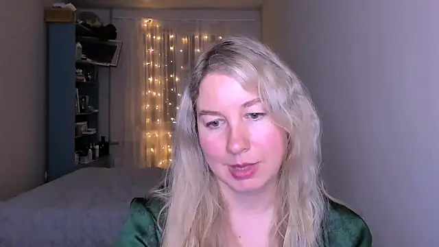 Snapshot of NancySanders chatting on 05-16-26, 07:34 NancySanders online show from 05-16-26, 07:34