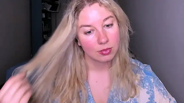 Snapshot of NancySanders chatting on 06-13-26, 07:12 NancySanders online show from 06-13-26, 07:12