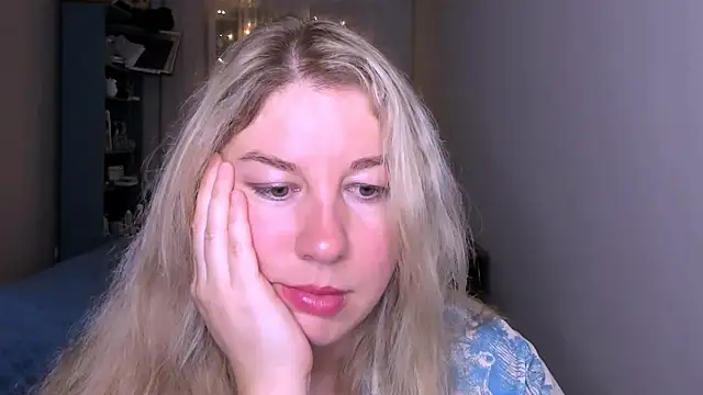 Snapshot of NancySanders chatting on 06-14-26, 06:54 NancySanders online show from 06-14-26, 06:54