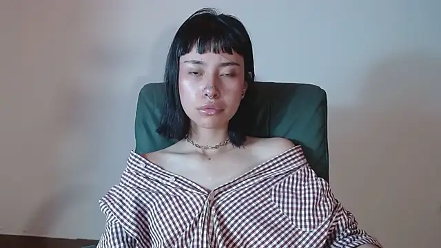  mavis2 online show from 10-10-25, 07:57