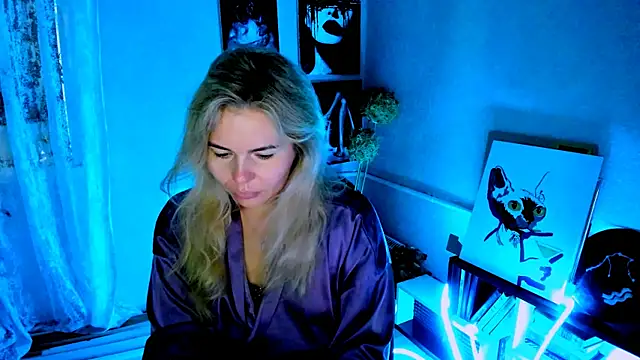 LoraBoyar online show from 07-24-26, 02:53