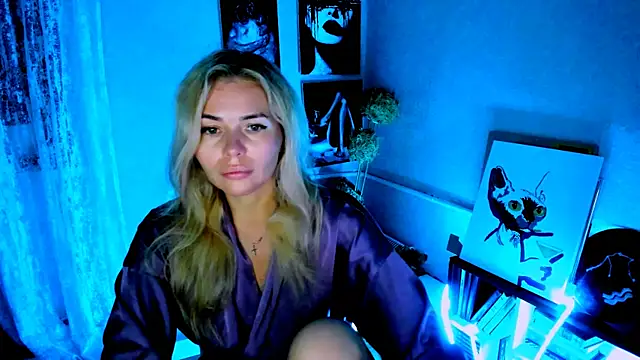 LoraBoyar online show from 07-24-26, 06:28