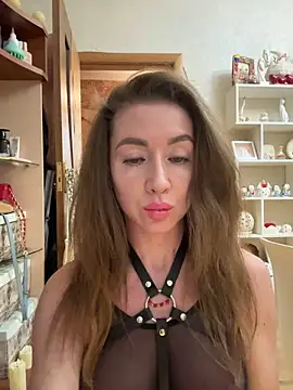 MarinaDiva11 74 online show from 02-17-26, 08:37