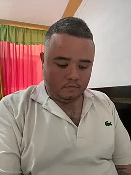 Snapshot of Chimbo-1996 chatting on 10-04-25, 09:13 Chimbo-1996 online show from 10-04-25, 09:13