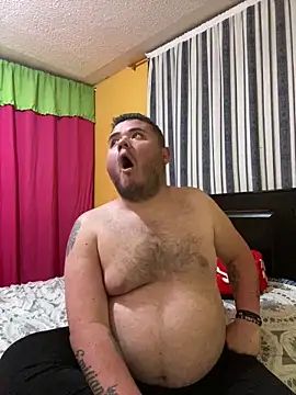 Snapshot of Chimbo-1996 chatting on 03-03-26, 01:01 Chimbo-1996 online show from 03-03-26, 01:01