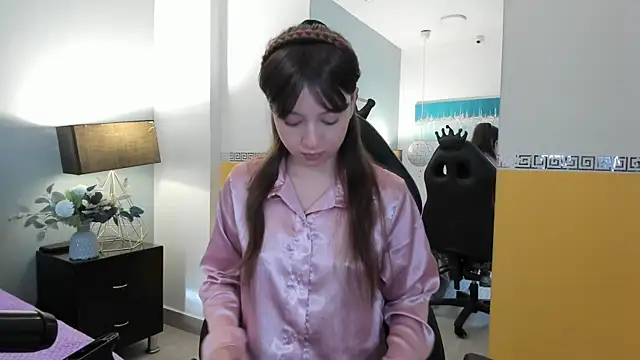 VioletaNova online show from 04-23-26, 12:29