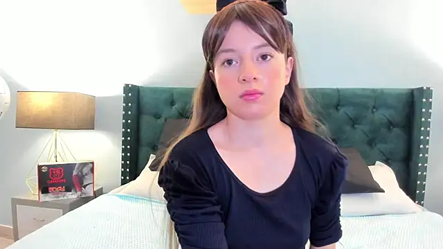 VioletaNova online show from 04-28-26, 11:37