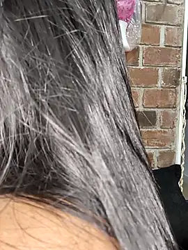 NARNYALABELLA online show from 03-18-26, 10:40