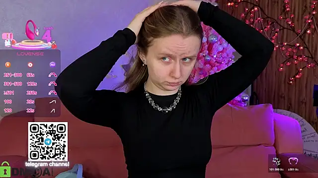 Rina Panic online show from 01-17-26, 01:10