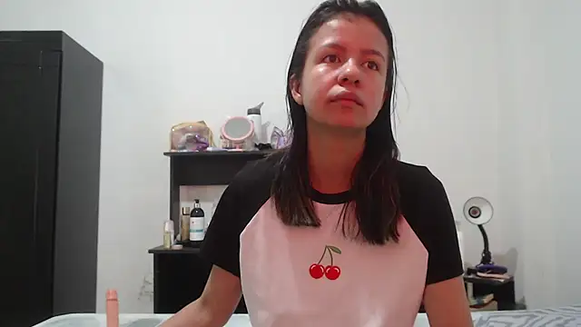 Snapshot of nathaly_jones_ chatting on 07-21-26, 12:29 nathaly jones online show from 07-21-26, 12:29