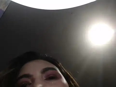 Snapshot of hotasianpinky chatting on 10-29-25, 04:37 hotasianpinky online show from 10-29-25, 04:37