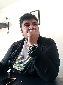 Rolo-Sumiso online show from 09-19-25, 01:01