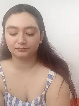 Snapshot of Anaa_Rose chatting on 10-09-25, 06:06 Anaa Rose online show from 10-09-25, 06:06