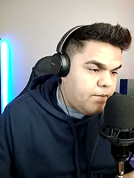 Snapshot of perversus12 chatting on 02-23-26, 07:55 perversus12 online show from 02-23-26, 07:55