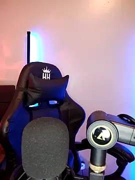 Snapshot of perversus12 chatting on 03-09-26, 12:47 perversus12 online show from 03-09-26, 12:47