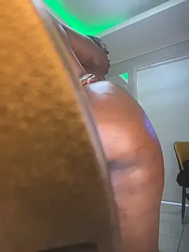 BQueen223 online show from 10-26-25, 08:48