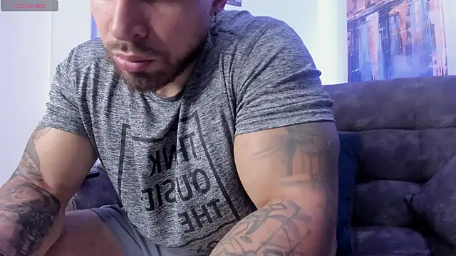 Snapshot of mason_fit chatting on 09-10-25, 04:51 mason fit online show from 09-10-25, 04:51