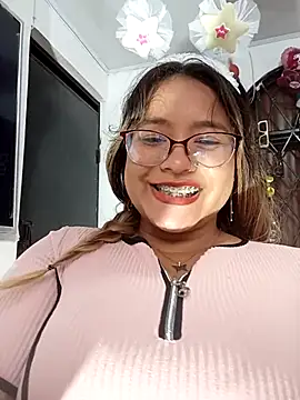 Snapshot of AsshleyVillaloboss chatting on 09-30-25, 10:15 AsshleyVillaloboss online show from 09-30-25, 10:15