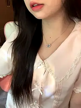 Nana kute20 online show from 10-14-25, 06:25