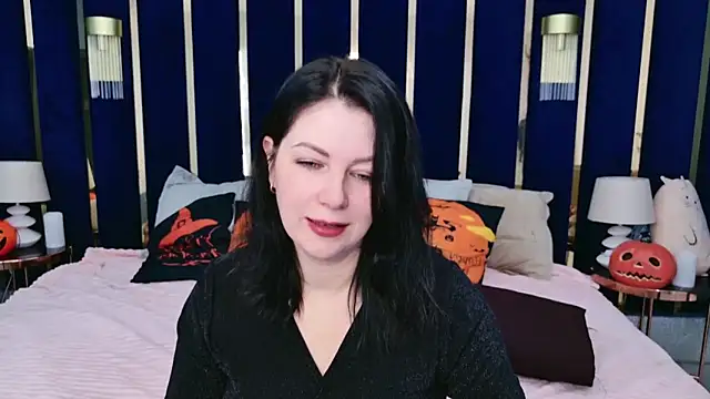 Nina Stane online show from 10-20-25, 05:30