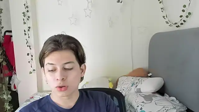 Felix art online show from 09-22-25, 07:05