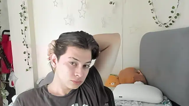 Felix art online show from 09-26-25, 07:07