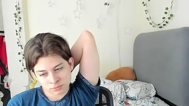 Felix art online show from 09-28-25, 06:46