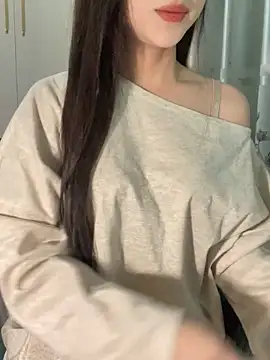 Snapshot of Dior_baby chatting on 10-14-25, 02:23 Dior baby online show from 10-14-25, 02:23