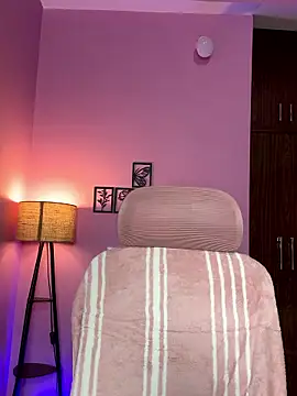 Neha18 online show from 04-26-26, 11:19