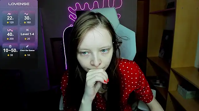 AliceHaris online show from 11-10-25, 03:27