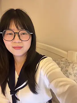 Snapshot of Ella-A9 chatting on 11-23-25, 03:01 Ella-A9 online show from 11-23-25, 03:01