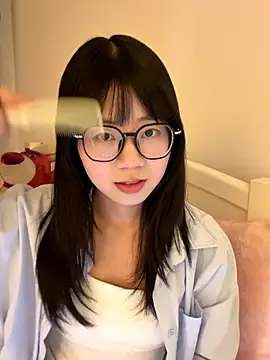 Snapshot of Ella-A9 chatting on 11-28-25, 02:53 Ella-A9 online show from 11-28-25, 02:53